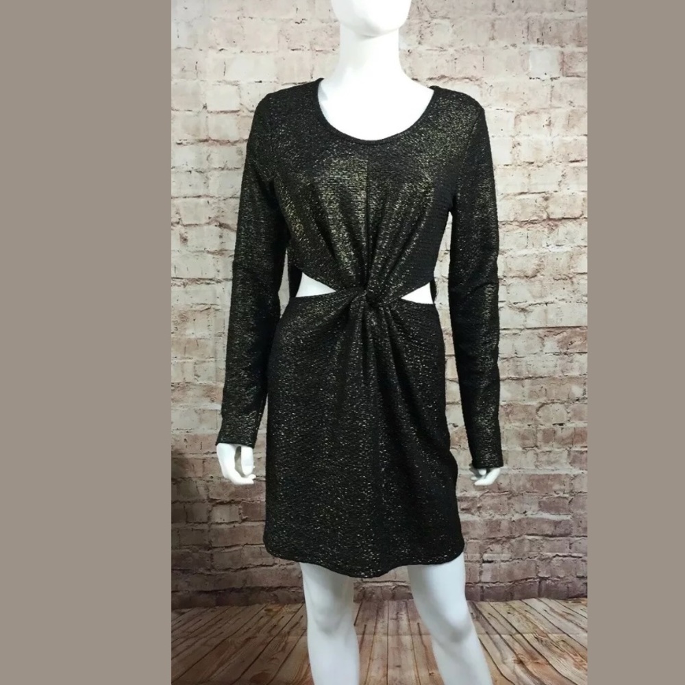 Staring at Stars Large Dress Metallic Mid Cutout